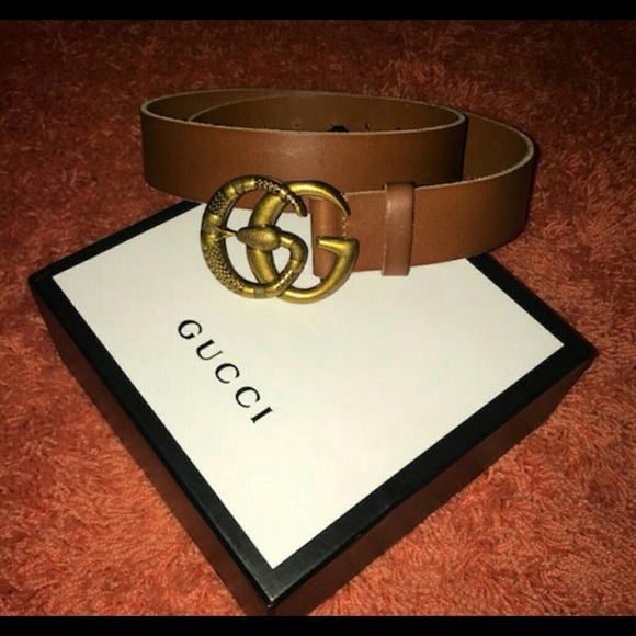 gucci buckle with the snake